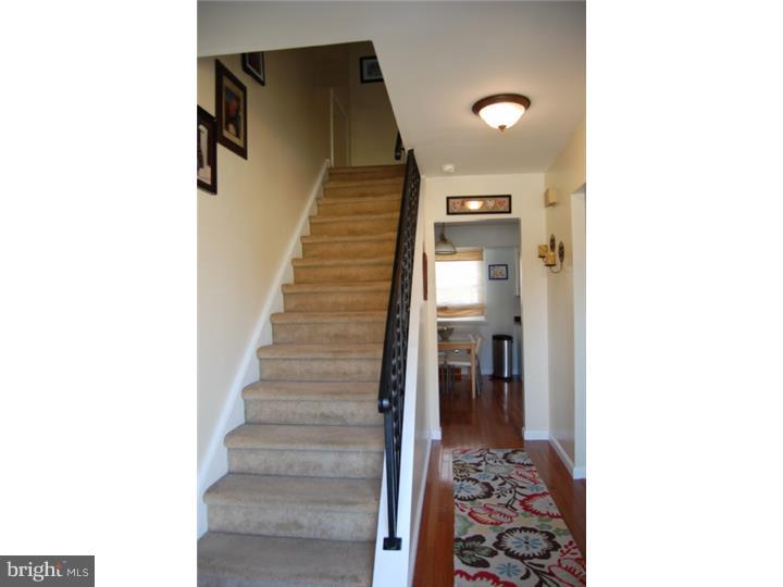 101 Morgan Road Aston, PA 19014 - Photo 3 of 25 Foyer