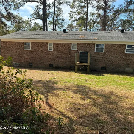 $2,000 | 376 Governors Road Southeast, Winnabow, NC 28479