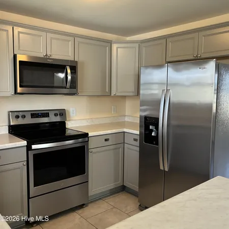 $2,000 | 376 Governors Road Southeast, Winnabow, NC 28479