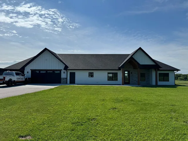 $699,000 | 6055 Scenic View, Kimball, MN 55353