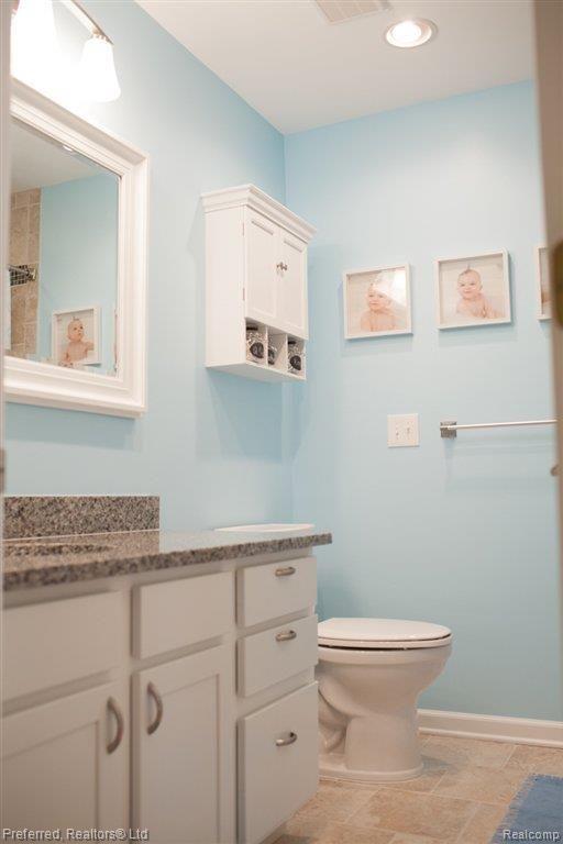 2652 Brookhaven Road Canton, MI 48188 - Photo 12 of 25 Main Bath.jpg