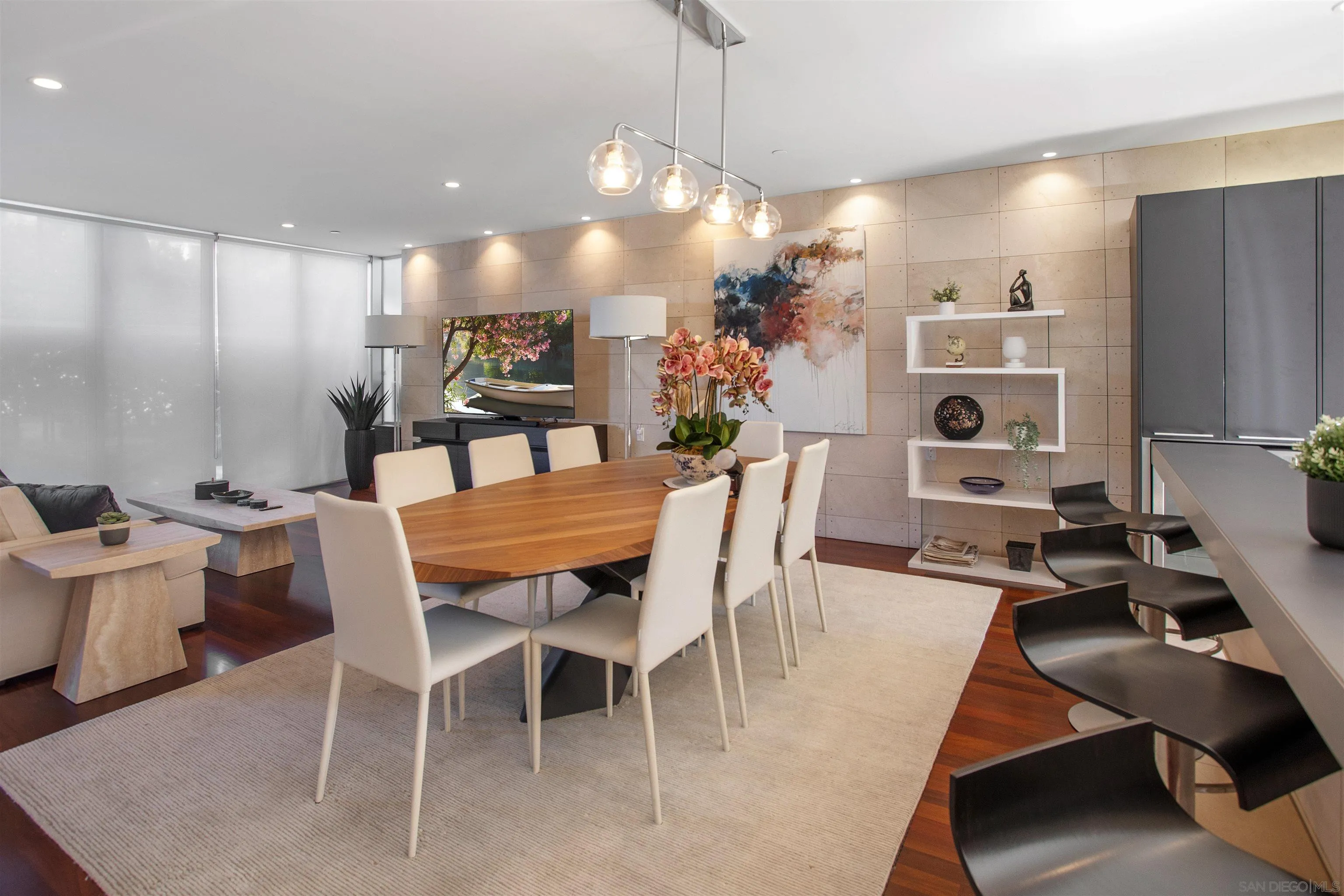 427 Ravina Street La Jolla, CA 92037 - Photo 3 of 36 a view of a dining room with furniture