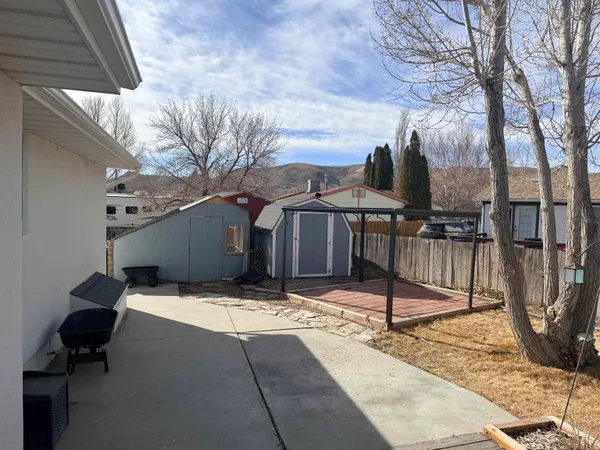 $340,000 | 1500 North Riverbend Drive, Green River, WY 82935