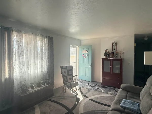 $340,000 | 1500 North Riverbend Drive, Green River, WY 82935