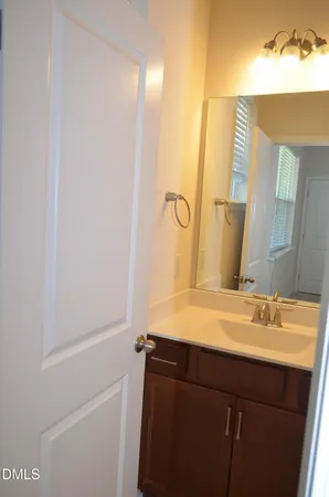 $2,200 | 1126 Finch Court, Apex, NC 27502