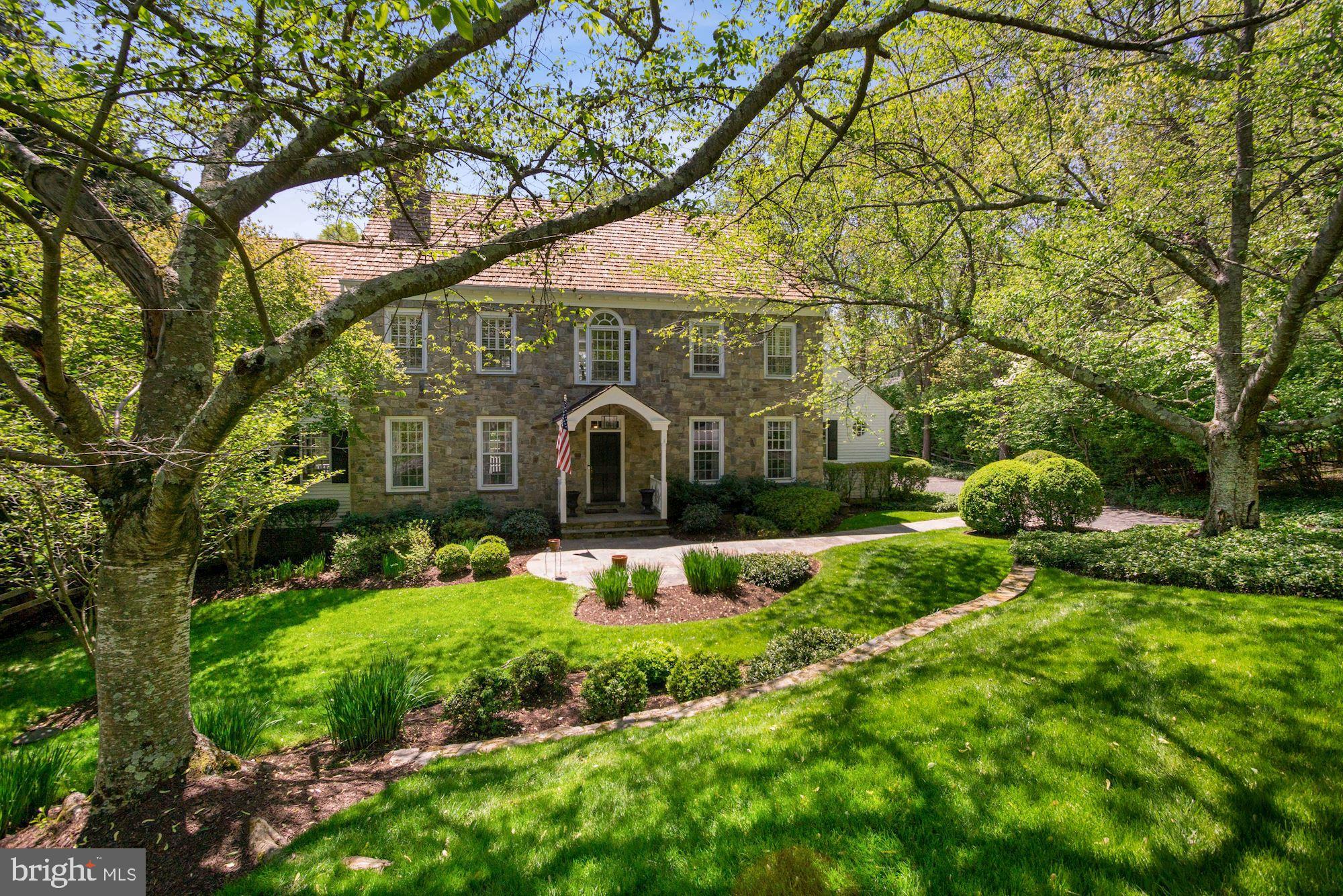 10306 Cutters Lane Potomac, MD 20854 - Photo 2 of 58 Beautifully sited on a premier lot