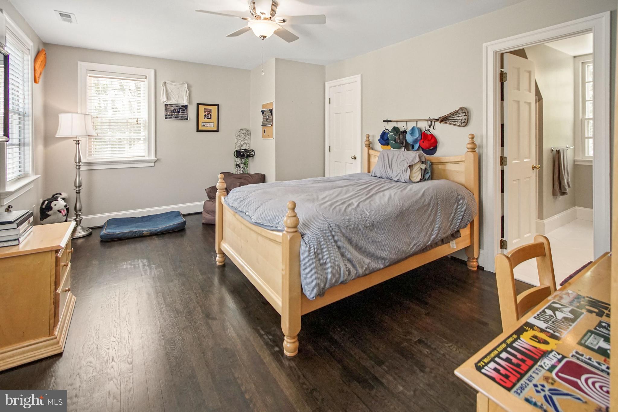 10306 Cutters Lane Potomac, MD 20854 - Photo 26 of 58 Bedroom