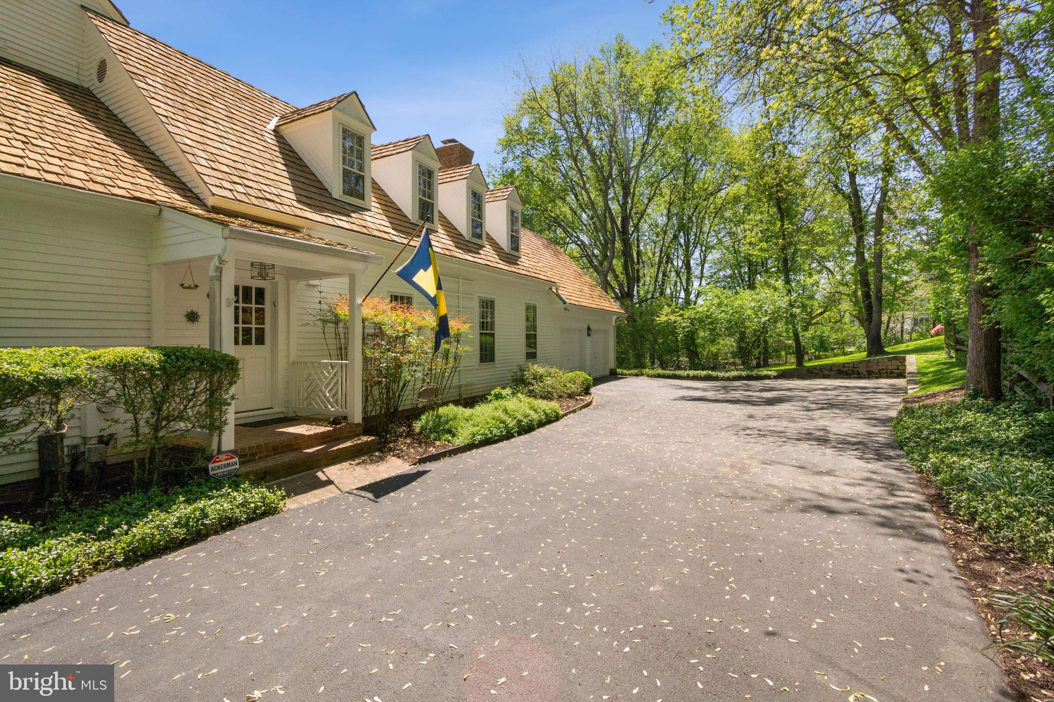 10306 Cutters Lane Potomac, MD 20854 - Photo 53 of 58 So much room for guest parking