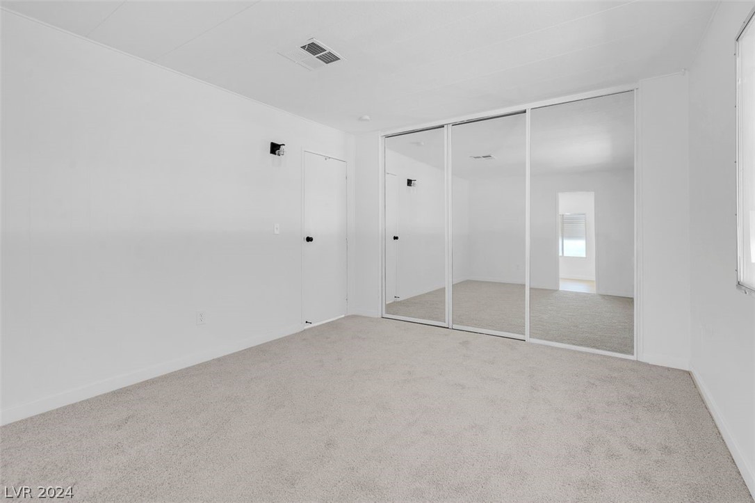 4564 Royal Ridge Way Las Vegas, NV 89103 - Photo 23 of 54 Gallery Image 23
