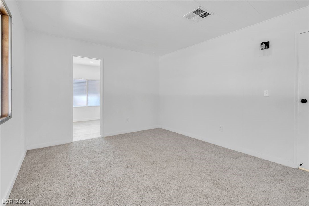 4564 Royal Ridge Way Las Vegas, NV 89103 - Photo 25 of 54 Gallery Image 25