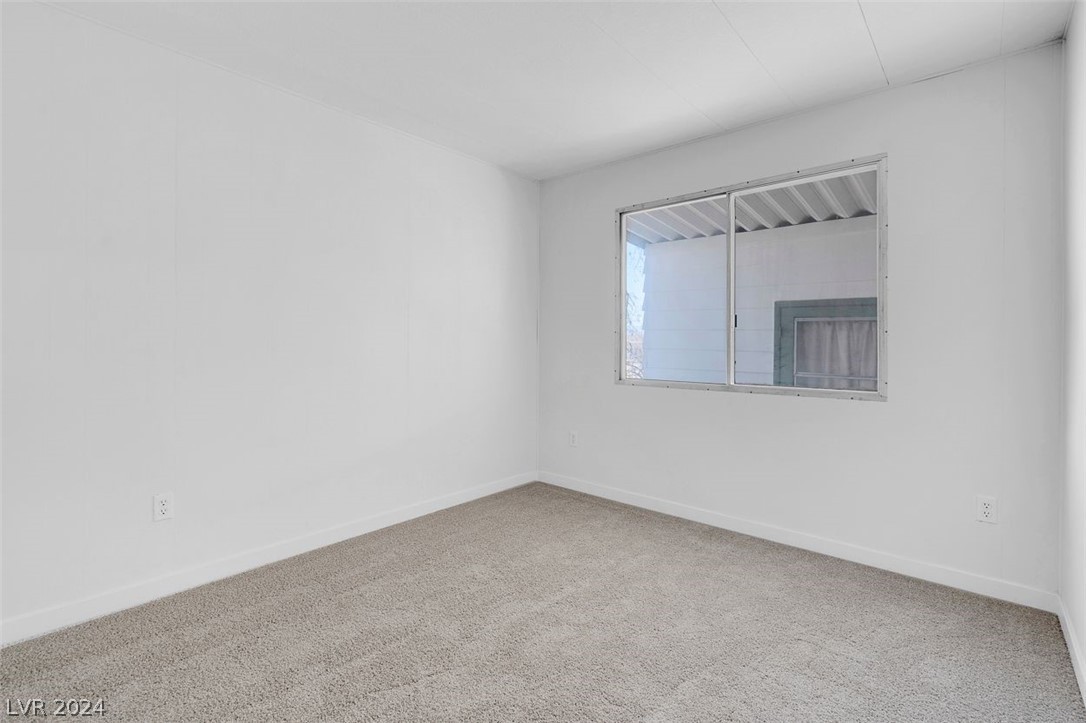 4564 Royal Ridge Way Las Vegas, NV 89103 - Photo 34 of 54 Gallery Image 34
