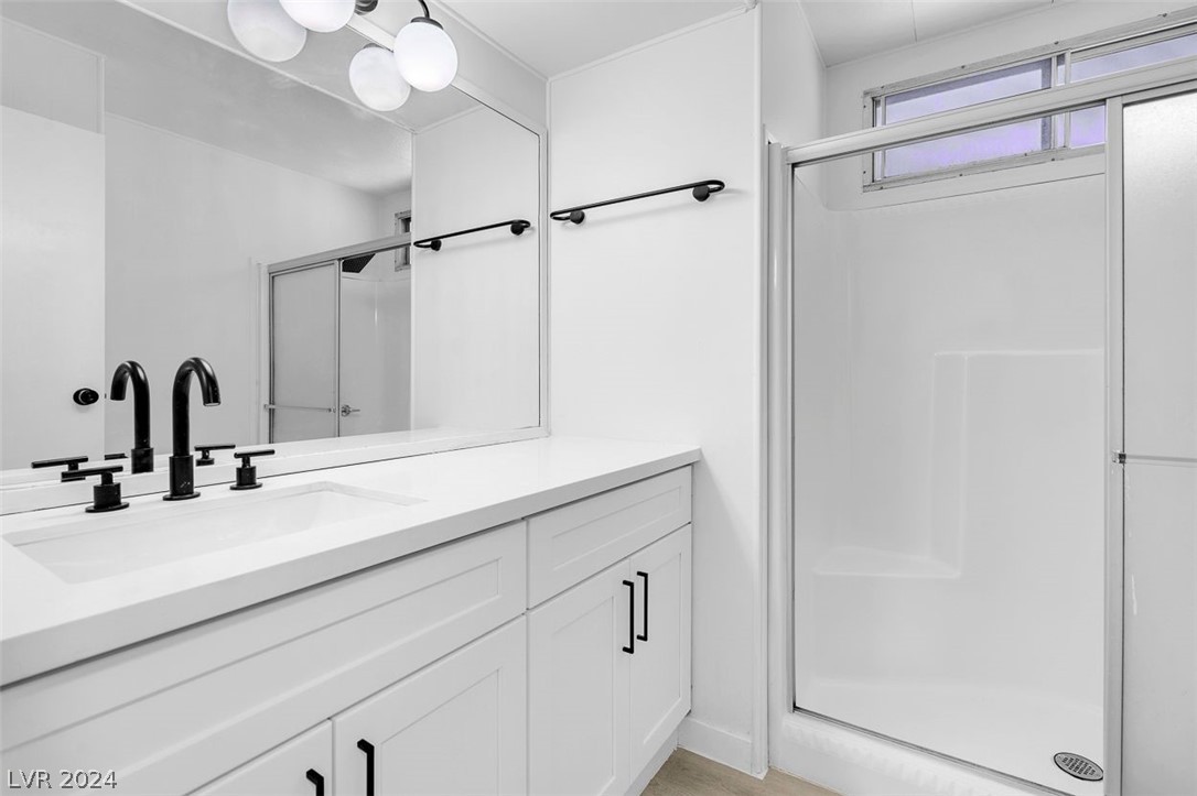 4564 Royal Ridge Way Las Vegas, NV 89103 - Photo 37 of 54 Gallery Image 37