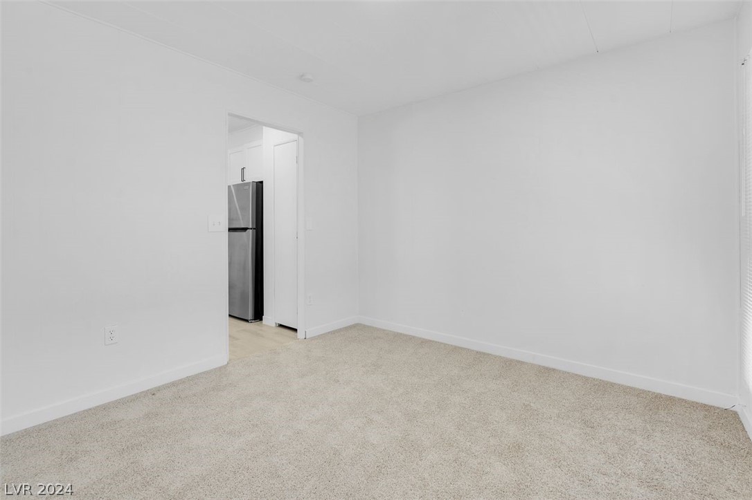 4564 Royal Ridge Way Las Vegas, NV 89103 - Photo 38 of 54 Gallery Image 38