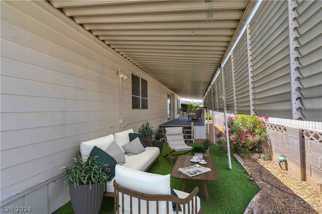 4564 Royal Ridge Way Las Vegas, NV 89103 - Photo 45 of 54 Gallery Image 45