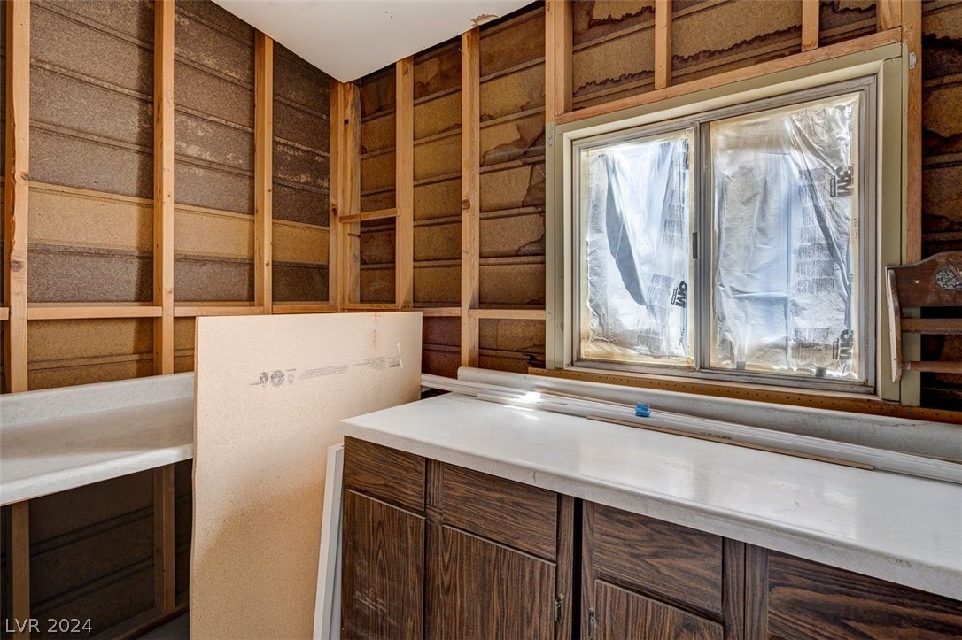 4564 Royal Ridge Way Las Vegas, NV 89103 - Photo 48 of 54 Gallery Image 48
