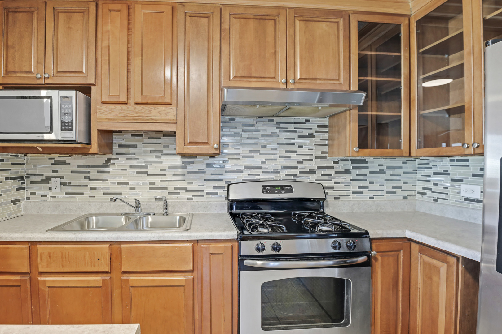 5441 South 74th Avenue Summit, IL 60501 - Photo 10 of 61
