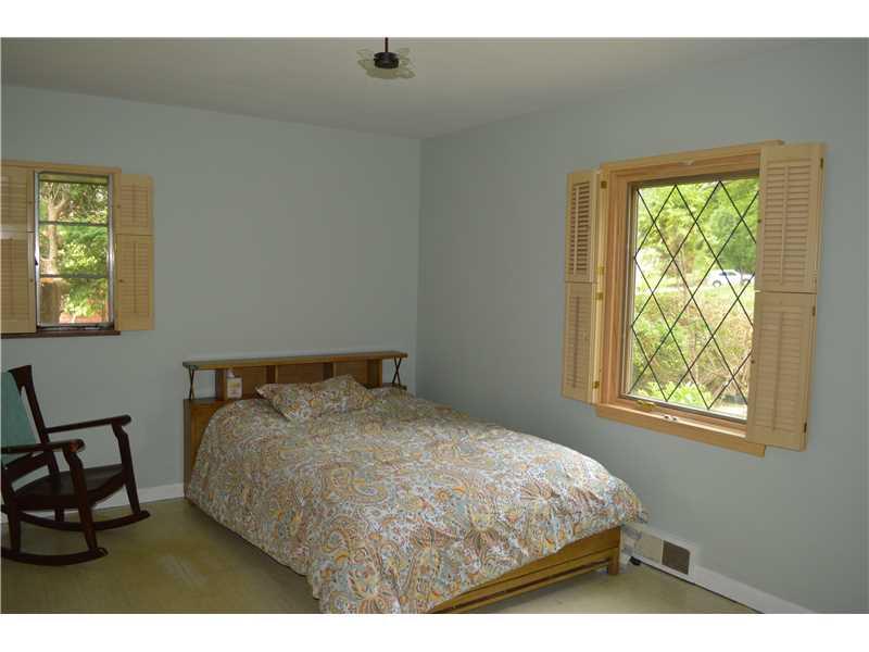 832 Ridgeview Drive Mt. Lebanon, PA 15228 - Photo 14 of 23 Bedroom. Generously sized second bedroom