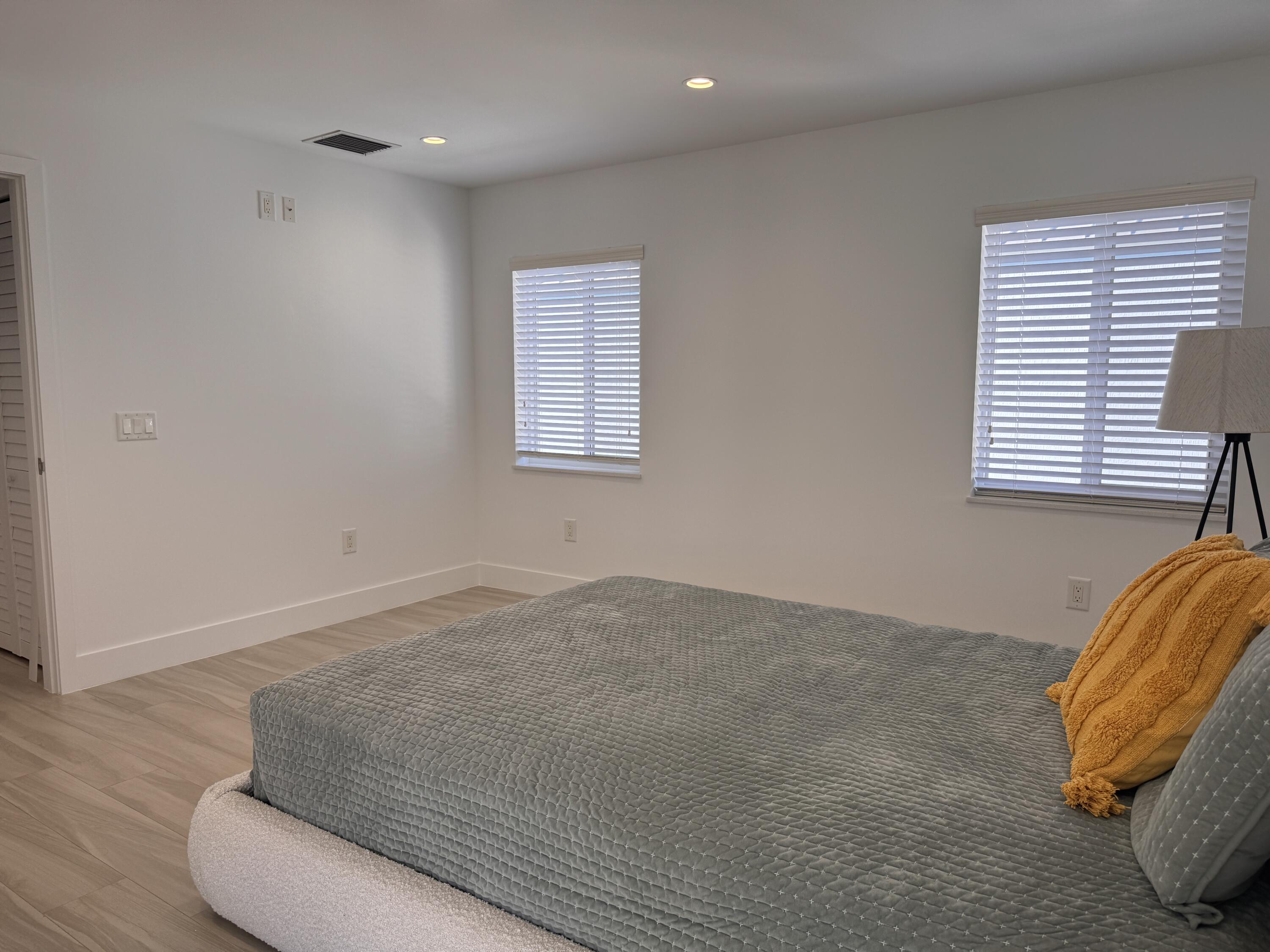 94825 Overseas Highway, Unit 58 Key Largo, FL 33037 - Photo 27 of 41 a view of a livingroom with a chair