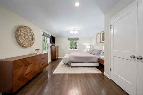 $1,399,000 | 2223 Crestview Lane, Wilmette, IL 60091