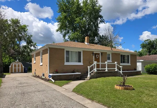 $139,900 | 549 Pioneer Trail, Saginaw, MI 48604