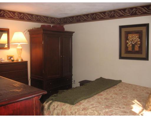 2 Topeka Road Chelmsford, MA 01824 - Photo 18 of 19