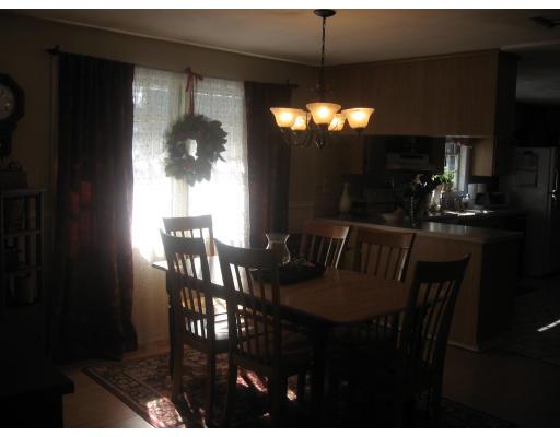 2 Topeka Road Chelmsford, MA 01824 - Photo 5 of 19