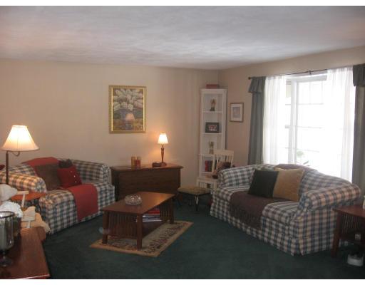 2 Topeka Road Chelmsford, MA 01824 - Photo 7 of 19