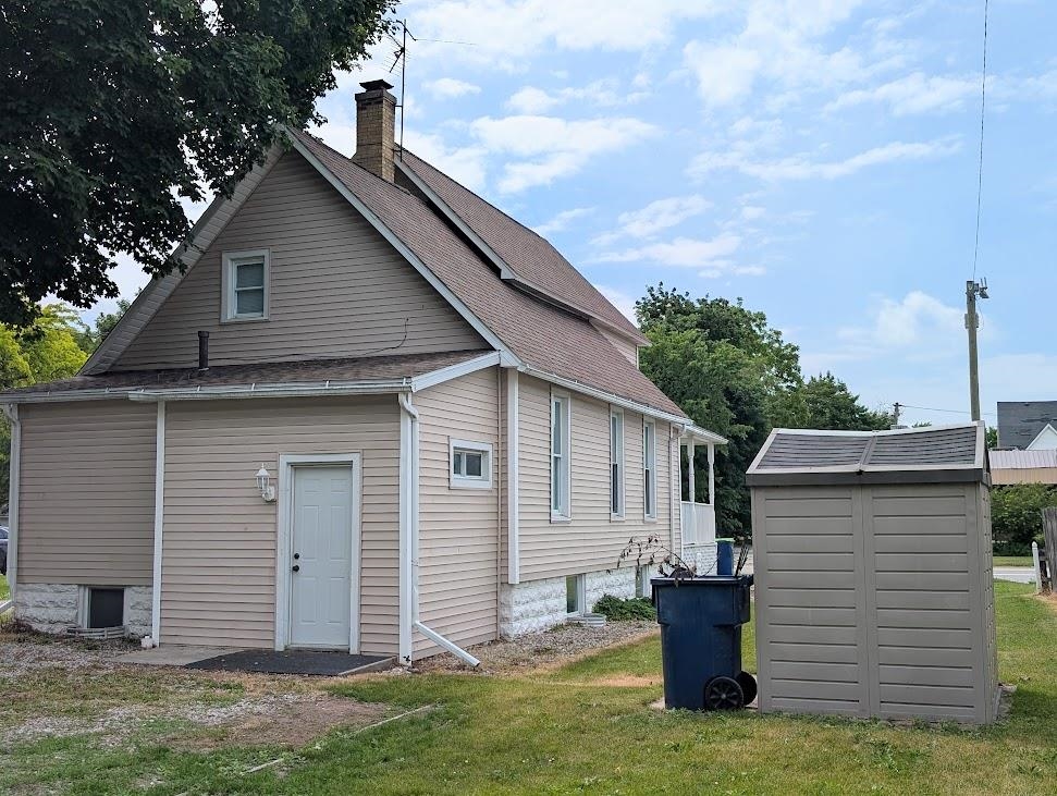 2213 Broadway Street Bay City, MI 48708 - Photo 2 of 21