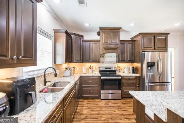 $380,000 | 219 Rowland Circle, Byron, GA 31008