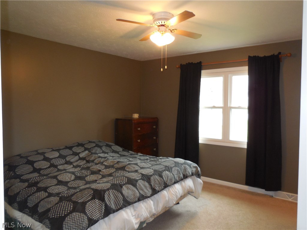 34780 Pettibone Road Solon, OH 44139 - Photo 11 of 17 Master Bedroom has it's own bathroom and is a good size space with lots of light!