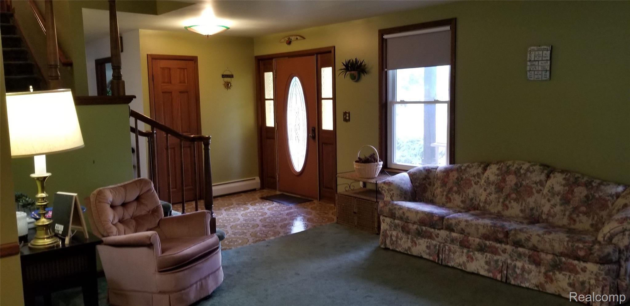 4260 Belsay Road Burton, MI 48519 - Photo 16 of 28 20190806_140017.jpg