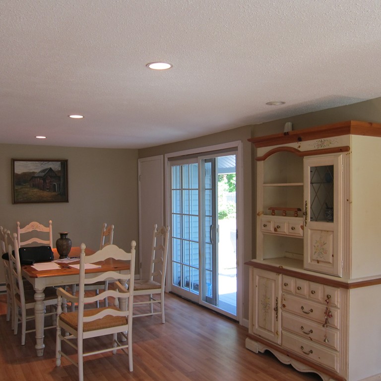 28 Harrington Road Chicopee, MA 01020 - Photo 3 of 25 Gallery Image 3