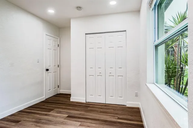 $3,000 | 781 40th Avenue Northeast, St. Petersburg, FL 33703