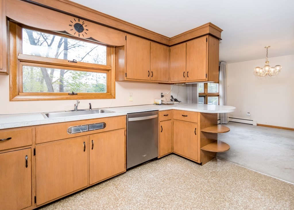 1800 Trapelo Road Waltham, MA 02451 - Photo 10 of 32 Gallery Image 10