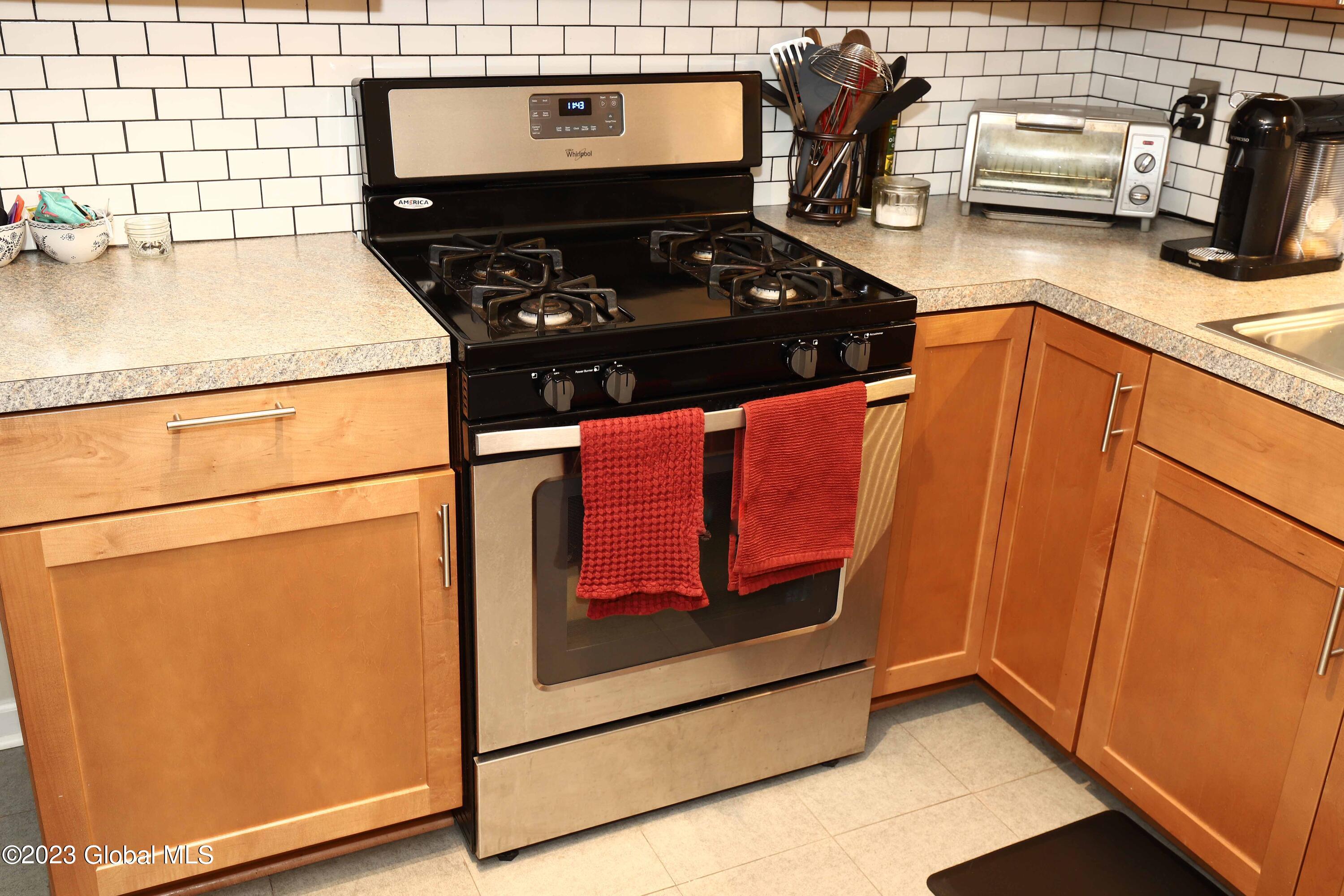 223 B Osborne Road Colonie, NY 12205 - Photo 24 of 25 stove