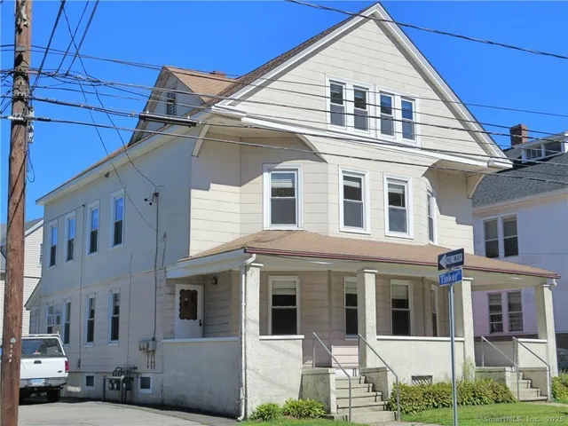 $1,875 | 62 Montauk Avenue, New London, CT 06320