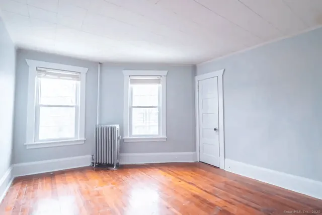 $1,875 | 62 Montauk Avenue, New London, CT 06320