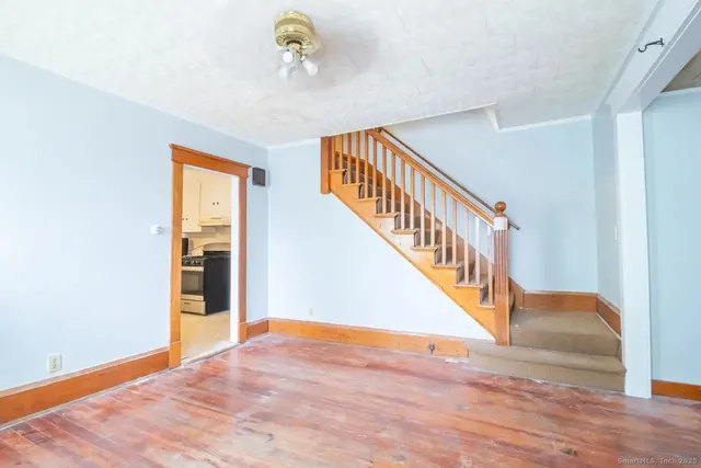 $1,875 | 62 Montauk Avenue, New London, CT 06320