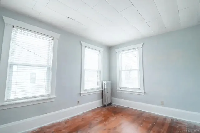 $1,875 | 62 Montauk Avenue, New London, CT 06320