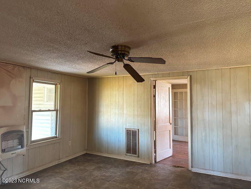 268 Sand Ridge Road Beulaville, NC 28518 - Photo 9 of 24 IMG_3525 - Copy