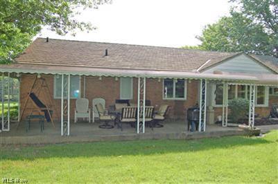 30110 Bolingbrook Road Pepper Pike, OH 44124 - Photo 2 of 25