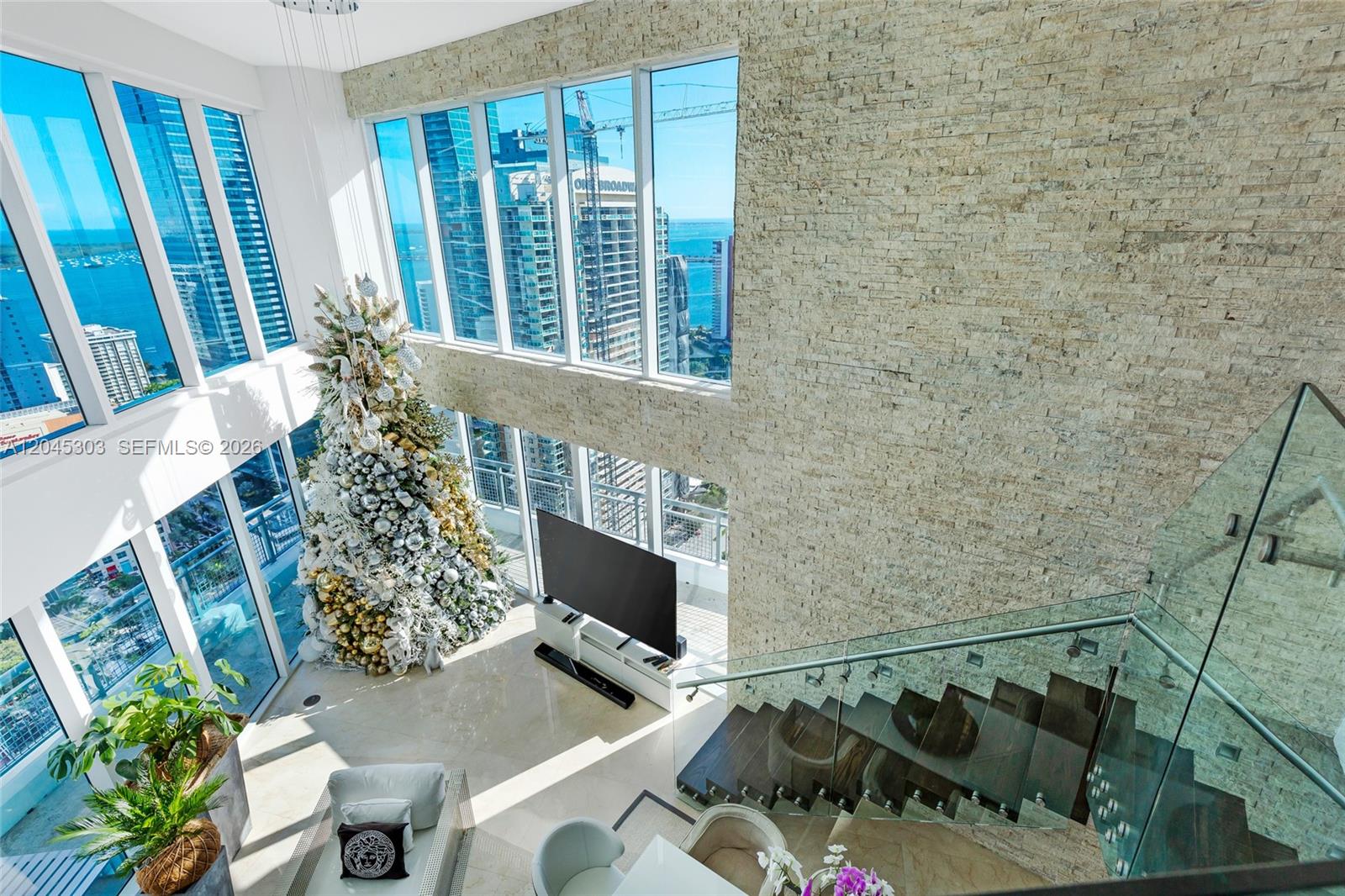60 Southwest 13th Street, Unit 3200 Miami, FL 33130 - Photo 3 of 32