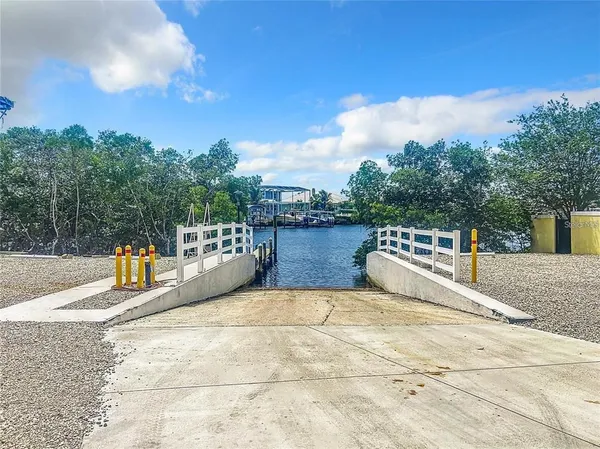 $749,000 | 962 Symphony Isles Boulevard, Apollo Beach, FL 33572