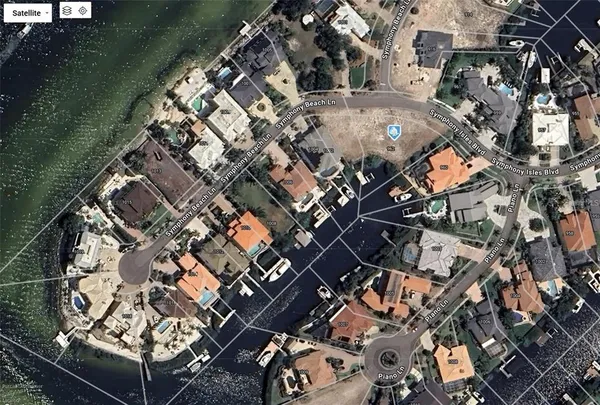 $749,000 | 962 Symphony Isles Boulevard, Apollo Beach, FL 33572
