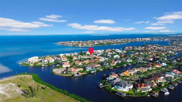 $749,000 | 962 Symphony Isles Boulevard, Apollo Beach, FL 33572
