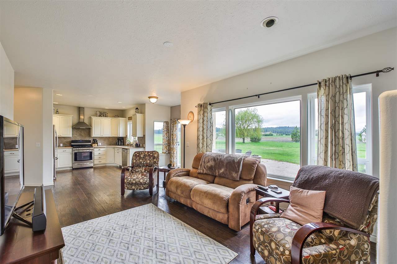 24702 North Spotted Road Deer Park, WA 99006 - Photo 6 of 20