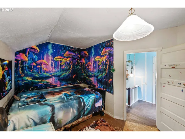 $238,000 | 51014 Dement Creek Road, Myrtle Point, OR 97458