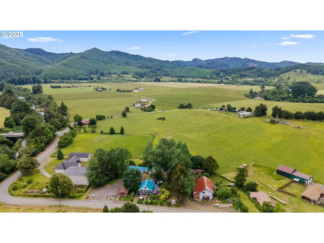 $238,000 | 51014 Dement Creek Road, Myrtle Point, OR 97458