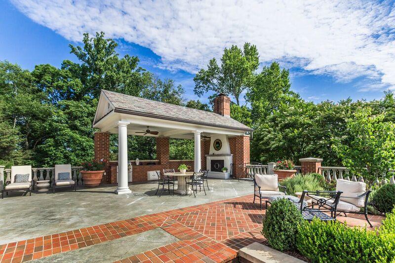 2130 Duncan Road Knoxville, TN 37919 - Photo 32 of 38 outdoor entertaining