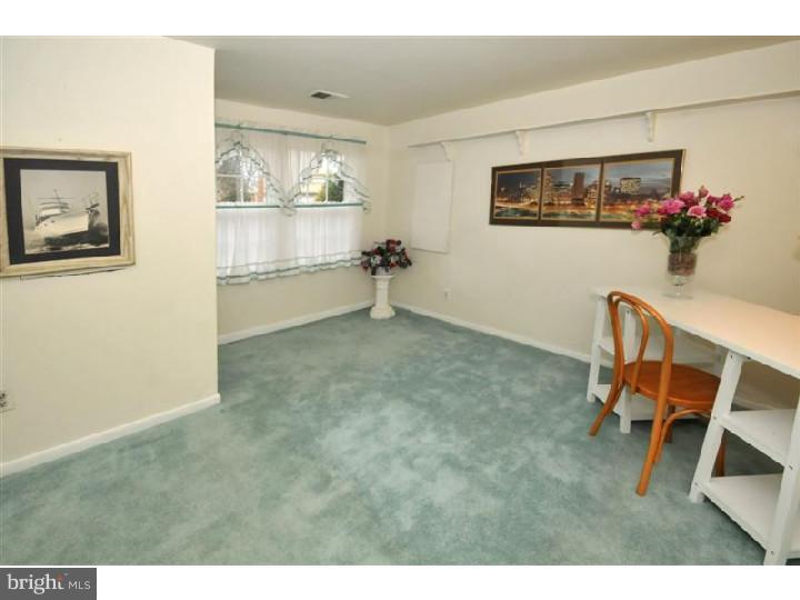 813 Orlando Road Cherry Hill, NJ 08034 - Photo 17 of 24 Gallery Image 17